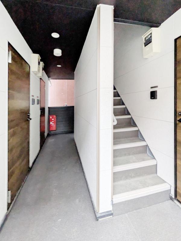 エントランス　エントランス