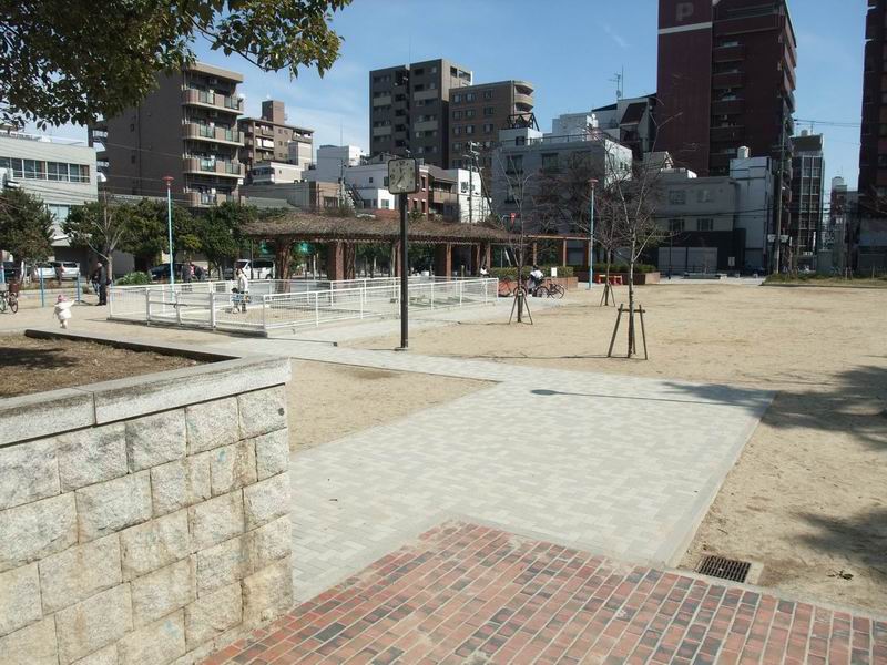 公園　東小橋北公園（公園）まで415m