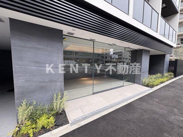 エントランス　清潔なエントランスです