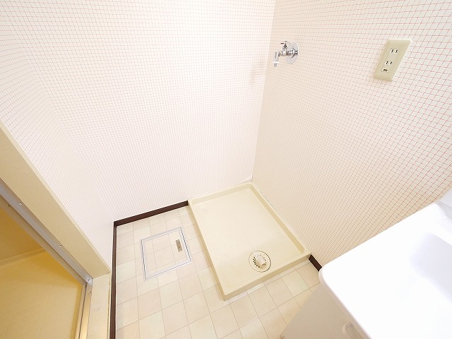 その他設備　洗濯機置場です