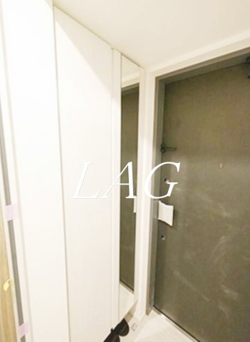 玄関　玄関です。