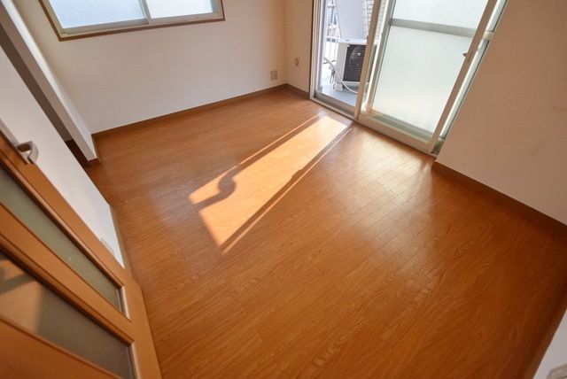 居室・リビング　★日当たり良好★