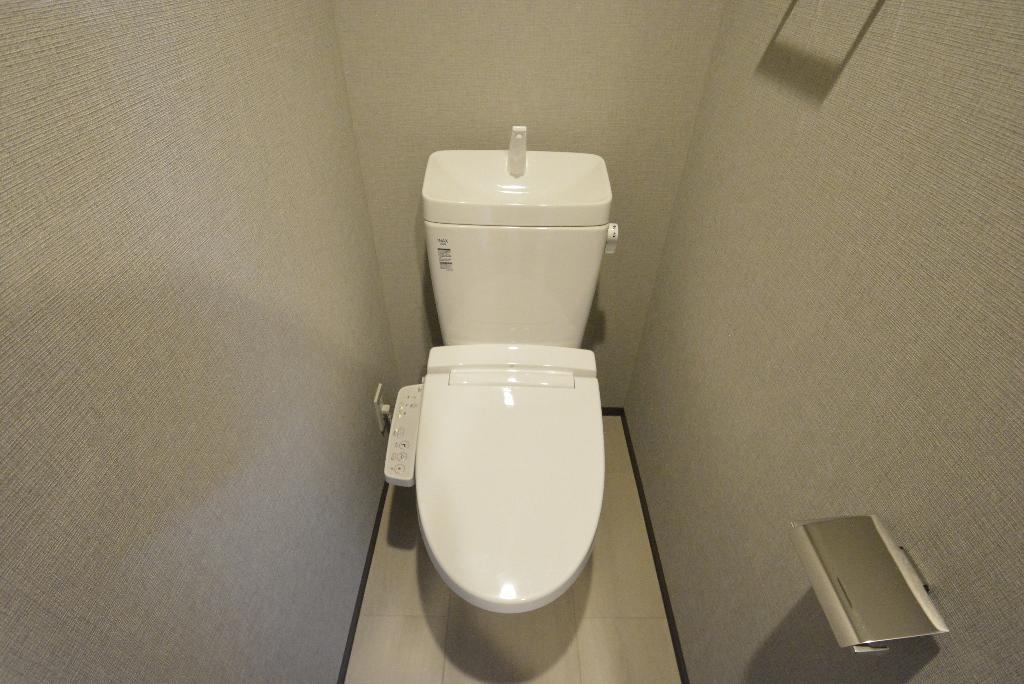 トイレ　シャワー付トイレ