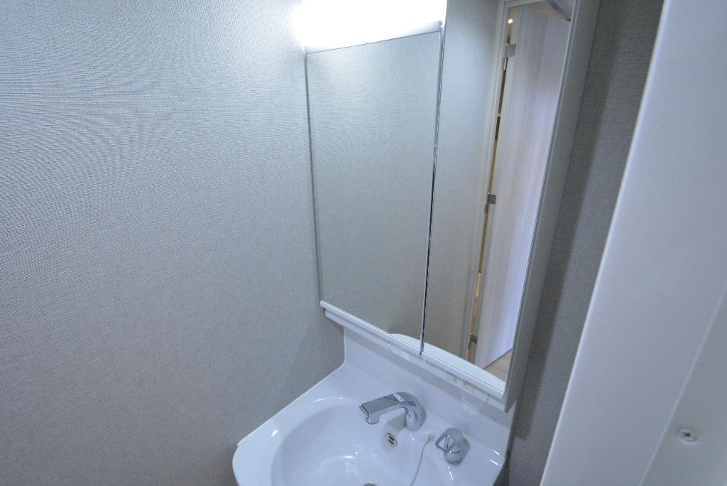 洗面設備　洗髪洗面化粧台