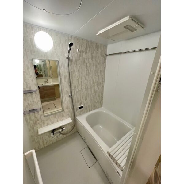 バス・シャワールーム　浴室