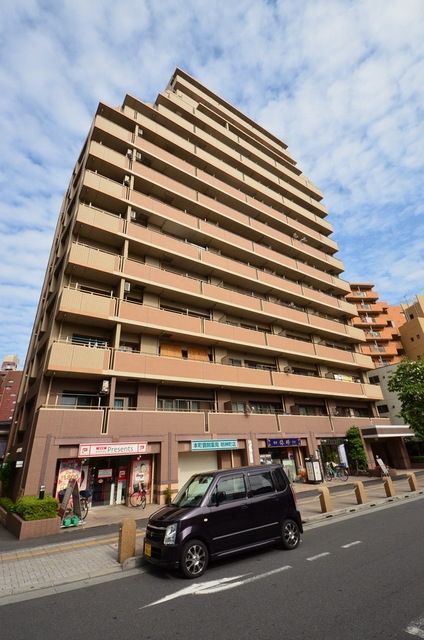 建物外観　☆ペット相談可♪タウンハウジング京王八王子店の隣にあります☆