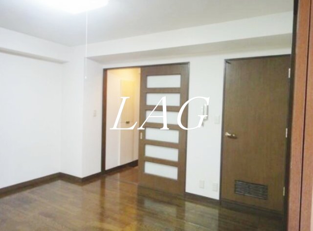 居室・リビング　洋室のお部屋です。