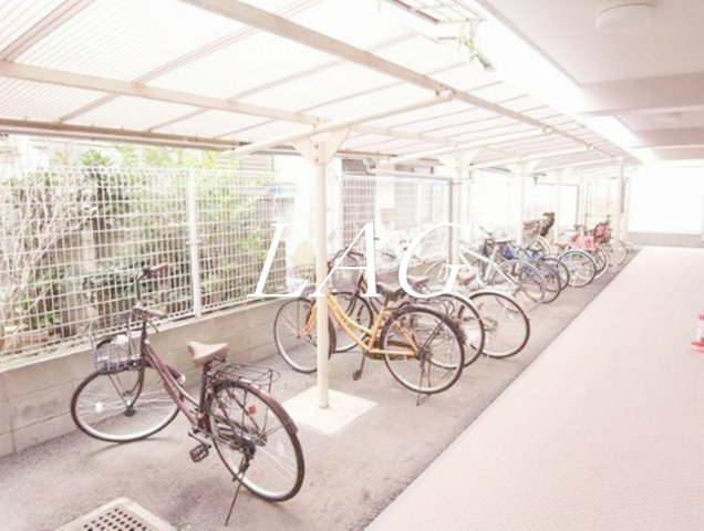 その他共有部分　駐輪場です。