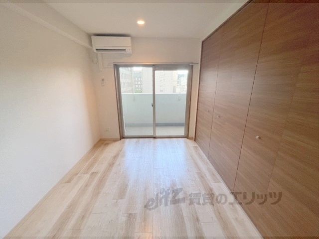 居室・リビング　洋室