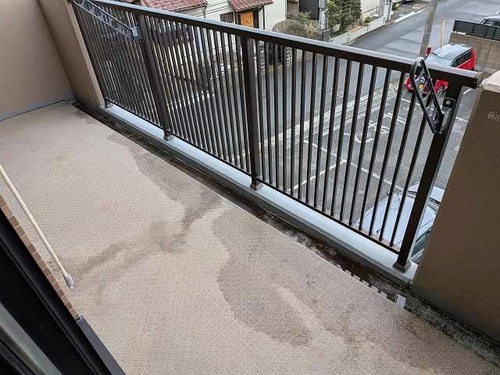 バルコニー　バルコニー