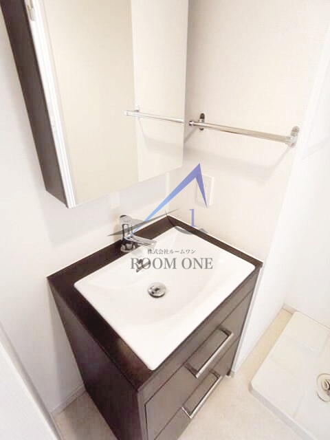 洗面設備　洗面台です。