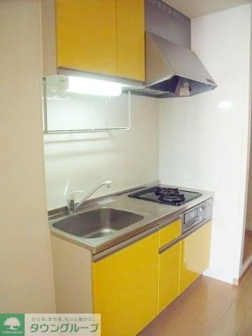 キッチン　グリル付きシステムキッチン２口です