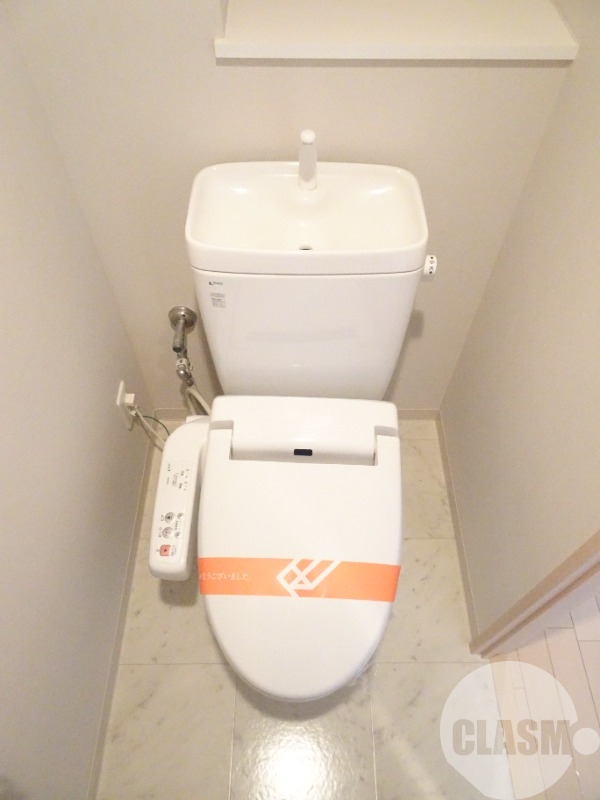 トイレ　ウォシュレット＆ウォームレット