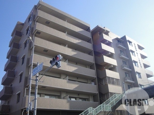 建物外観　鳳駅まで徒歩圏内♪