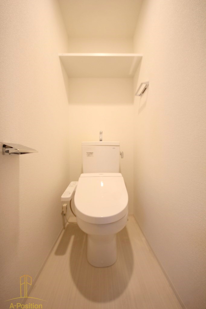 トイレ　レオンコンフォート京橋