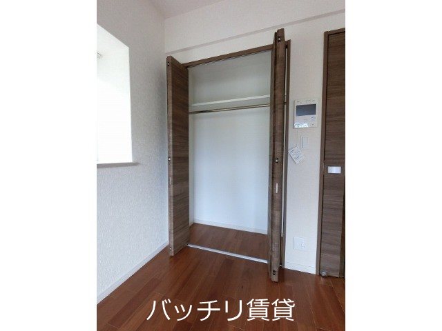 収納　＊画像は別部屋の為イメージ、現状を優先致します