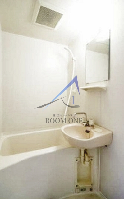 バス・シャワールーム　お風呂です。