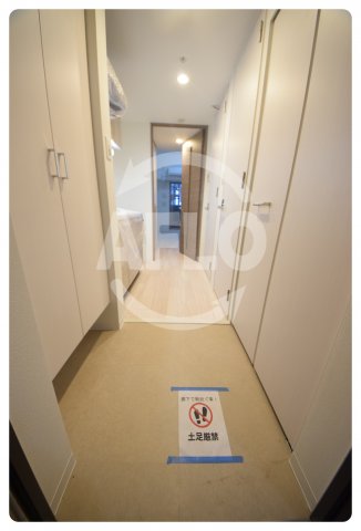 玄関　エスリード大阪上本町グリーズ　玄関