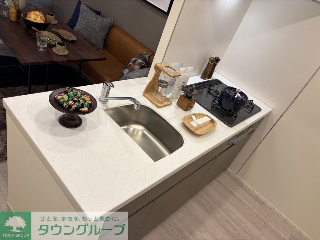 キッチン　家具はイメージです