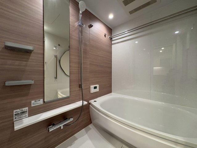 バス・シャワールーム　浴室