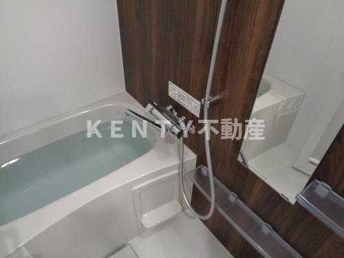 バス・シャワールーム　お風呂で日々の疲れを落としましょう