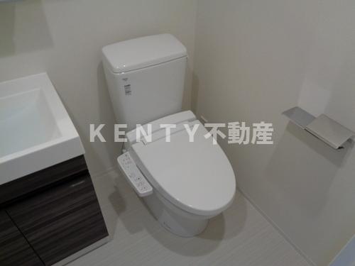 トイレ　清潔感のあるトイレです