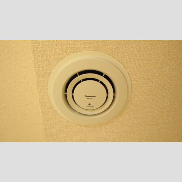 その他　ナノイー発生装置。