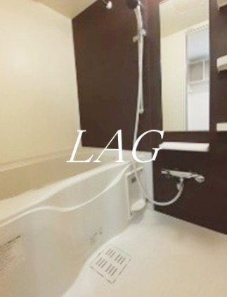 バス・シャワールーム　お風呂です。