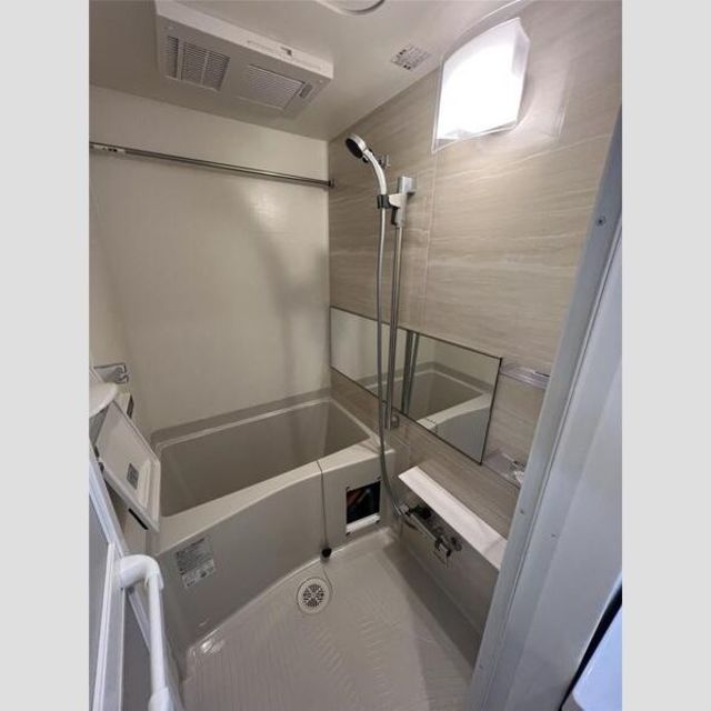 バス・シャワールーム　バスルーム