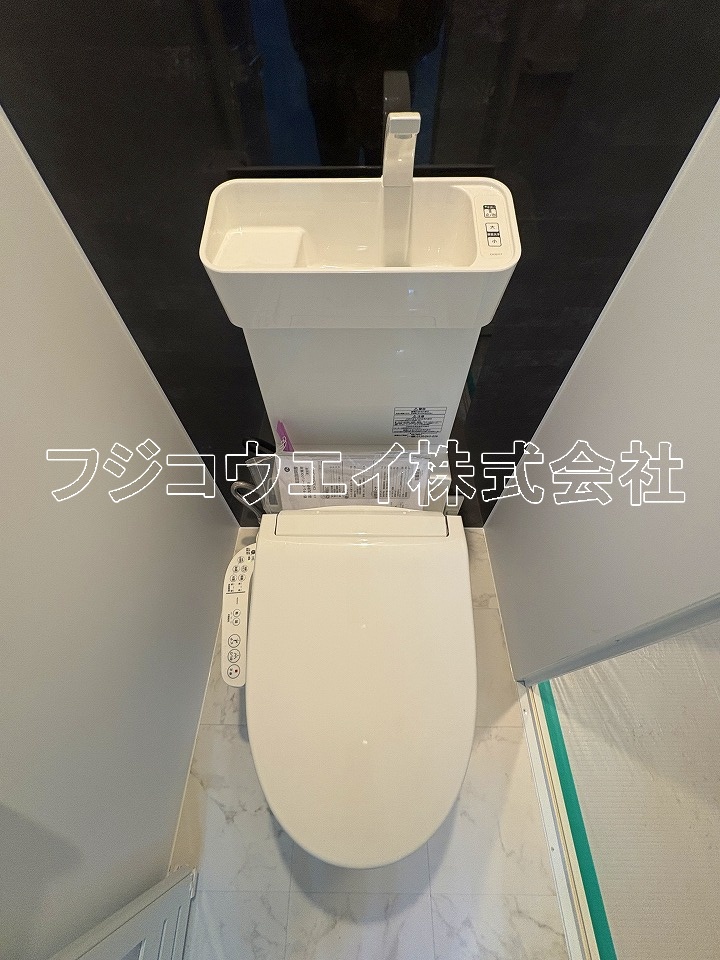 トイレ　別号室参考写真