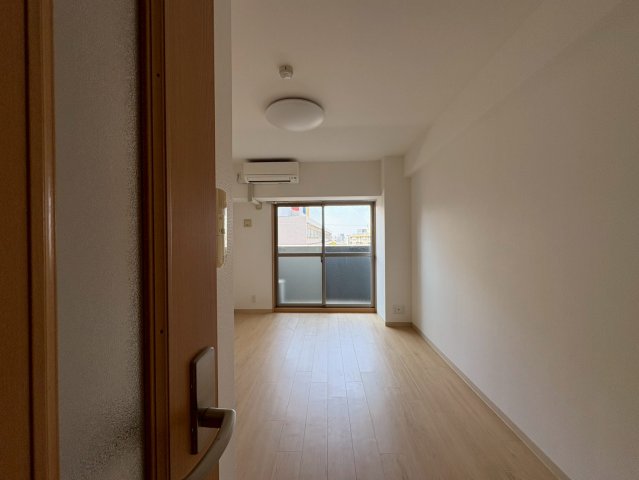 居室・リビング　リアライズ松原