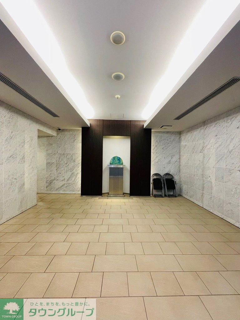 ロビー　★タウンハウジング目黒店取り扱い★