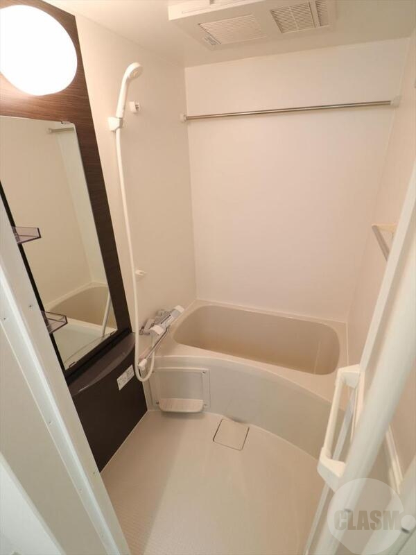 バス・シャワールーム　浴室乾燥機