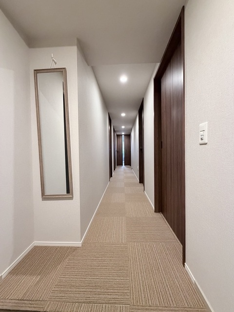 その他　廊下カーペットは取り外し相談可能です♪※備品等は賃貸