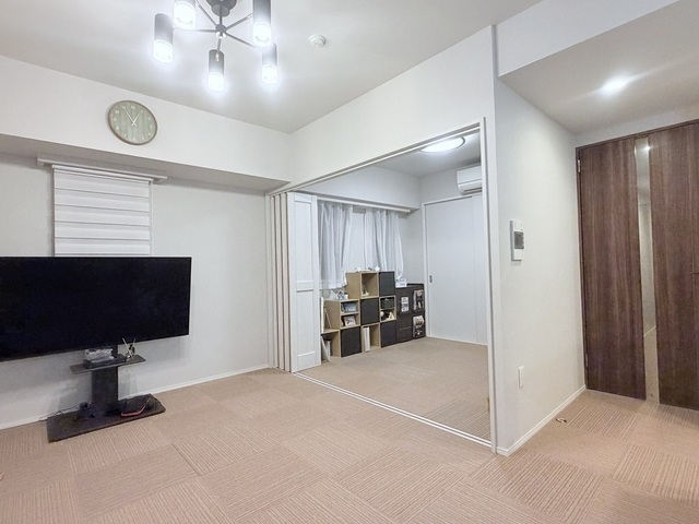 居室・リビング　カーペットは取り外し相談可能です♪※家具・家電・備品等は