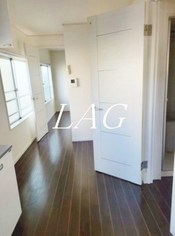 居室・リビング　洋室のお部屋です。