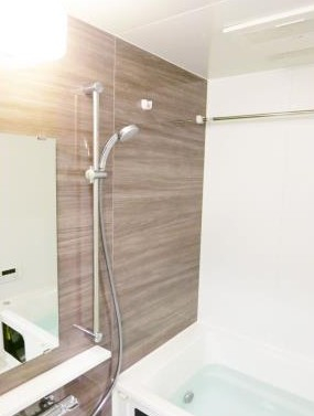 バス・シャワールーム　☆ゆっくりくつろげるお風呂☆