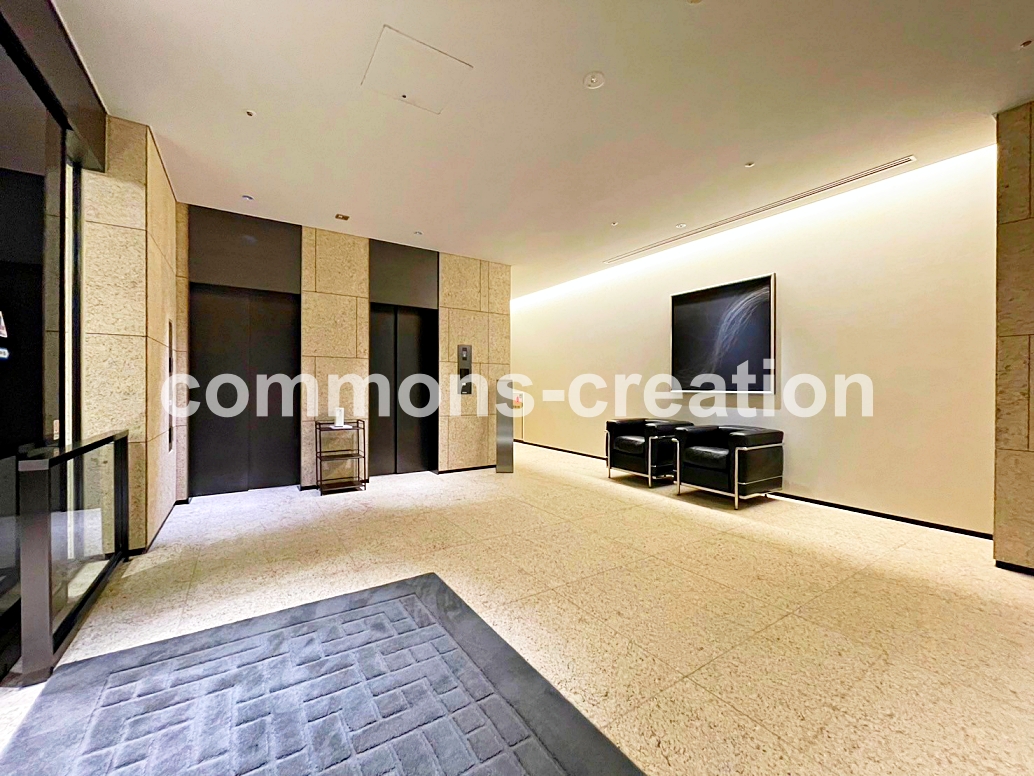 スーパー　ビオセボン骨董通り店（スーパー）まで427m