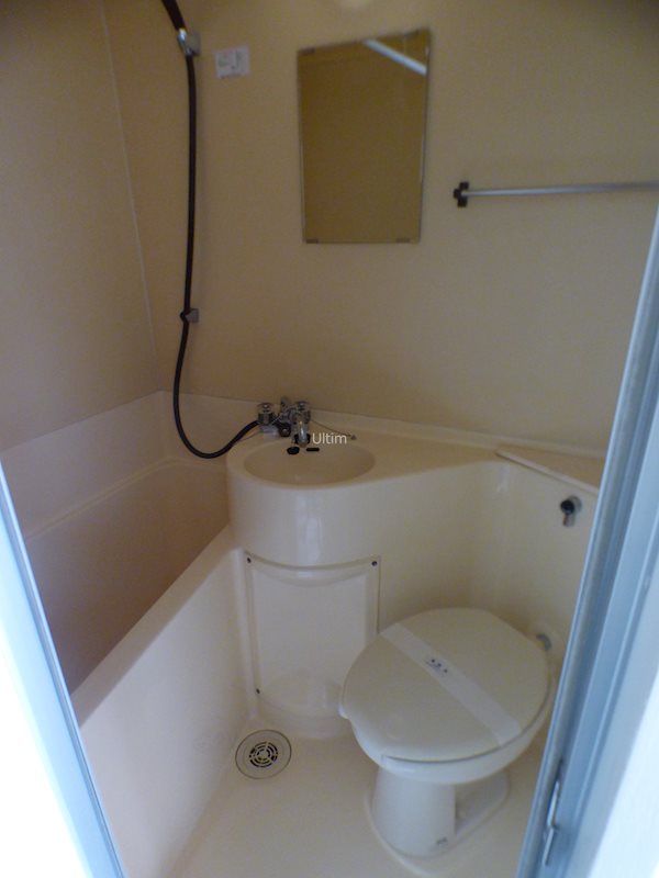 バス・シャワールーム　別部屋のお写真です。ご参考までに！