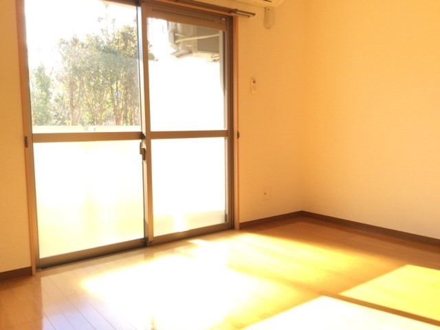 居室・リビング　※他部屋参照・現況優先