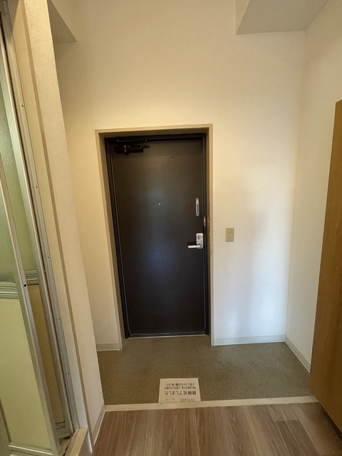 玄関　別部屋参考写真