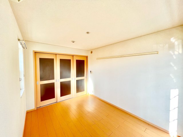 居室・リビング　※別部屋参考写真