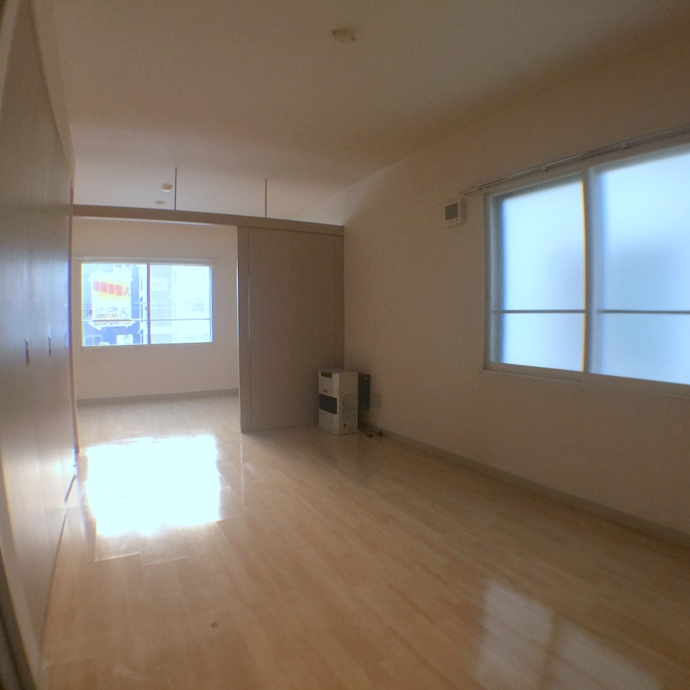 居室・リビング　☆オシャレな内装でオススメのお部屋です♪