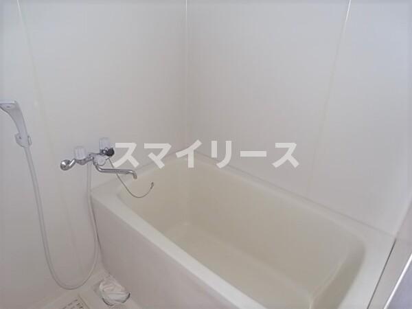 バス・シャワールーム　別号室の参考写真です
