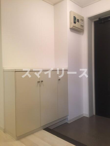 玄関　別号室の参考写真です