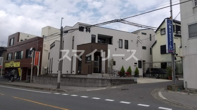 病院　大越歯科クリニック（病院）まで423m