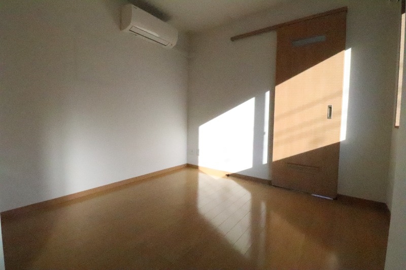 その他部屋・スペース　綺麗な洋室になってます！