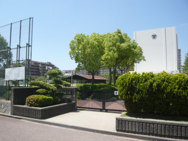 小学校　神戸市立糀台小学校（小学校）まで185m