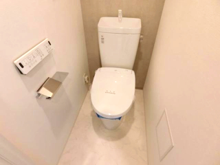 トイレ　トイレもきれいです