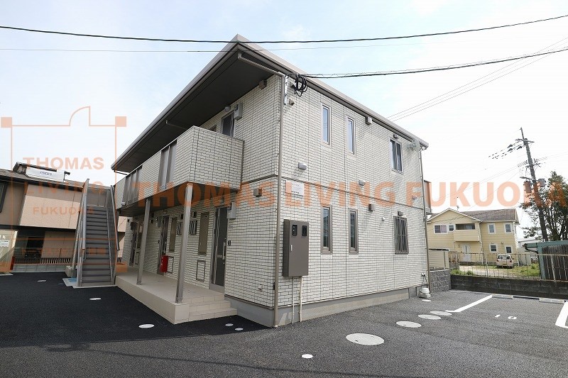 建物外観　同型写真